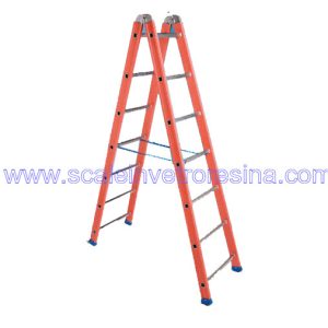 Scala in vetroresina a doppia salita 8 pioli
